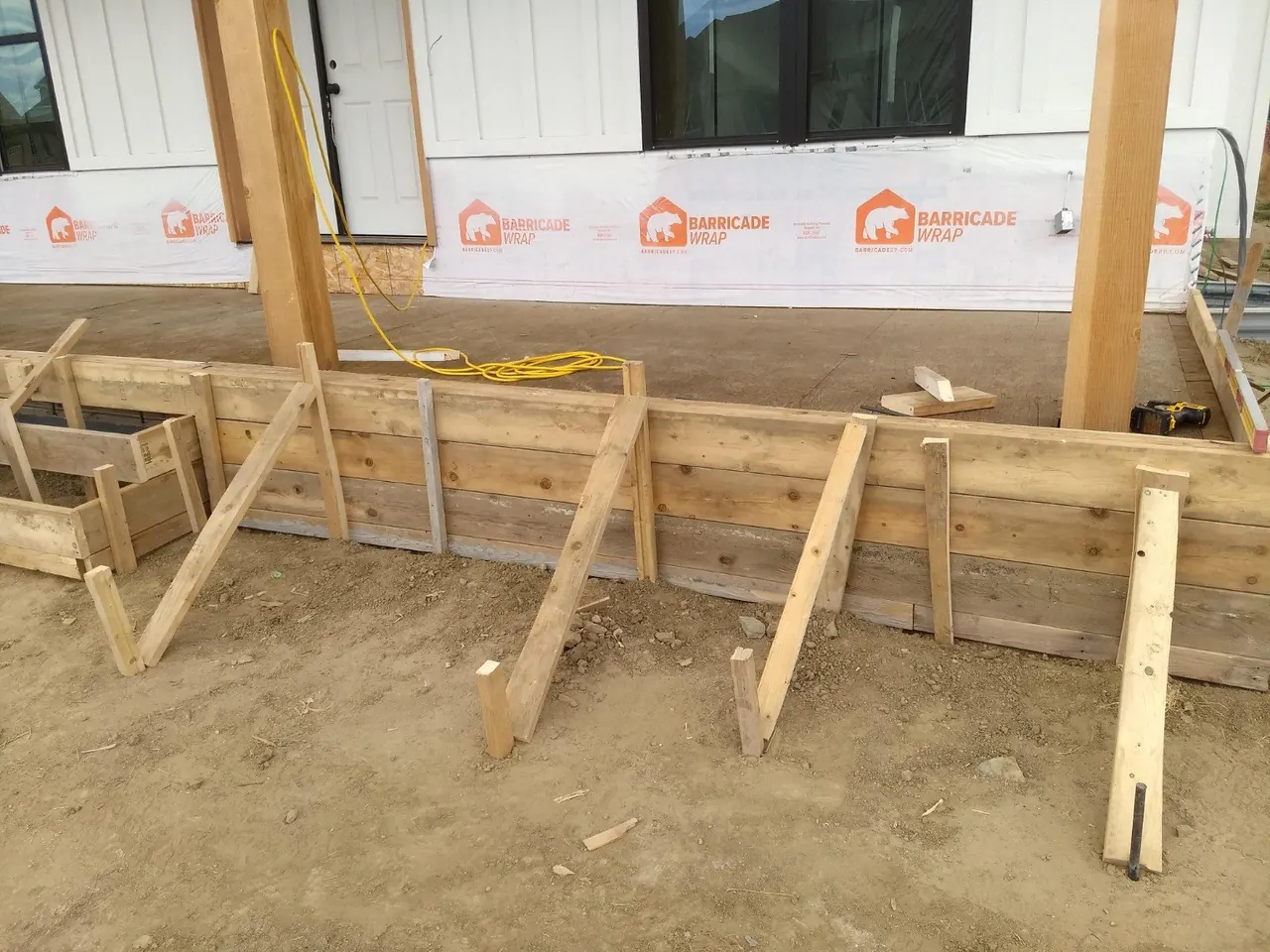 Detailed step and landing formwork