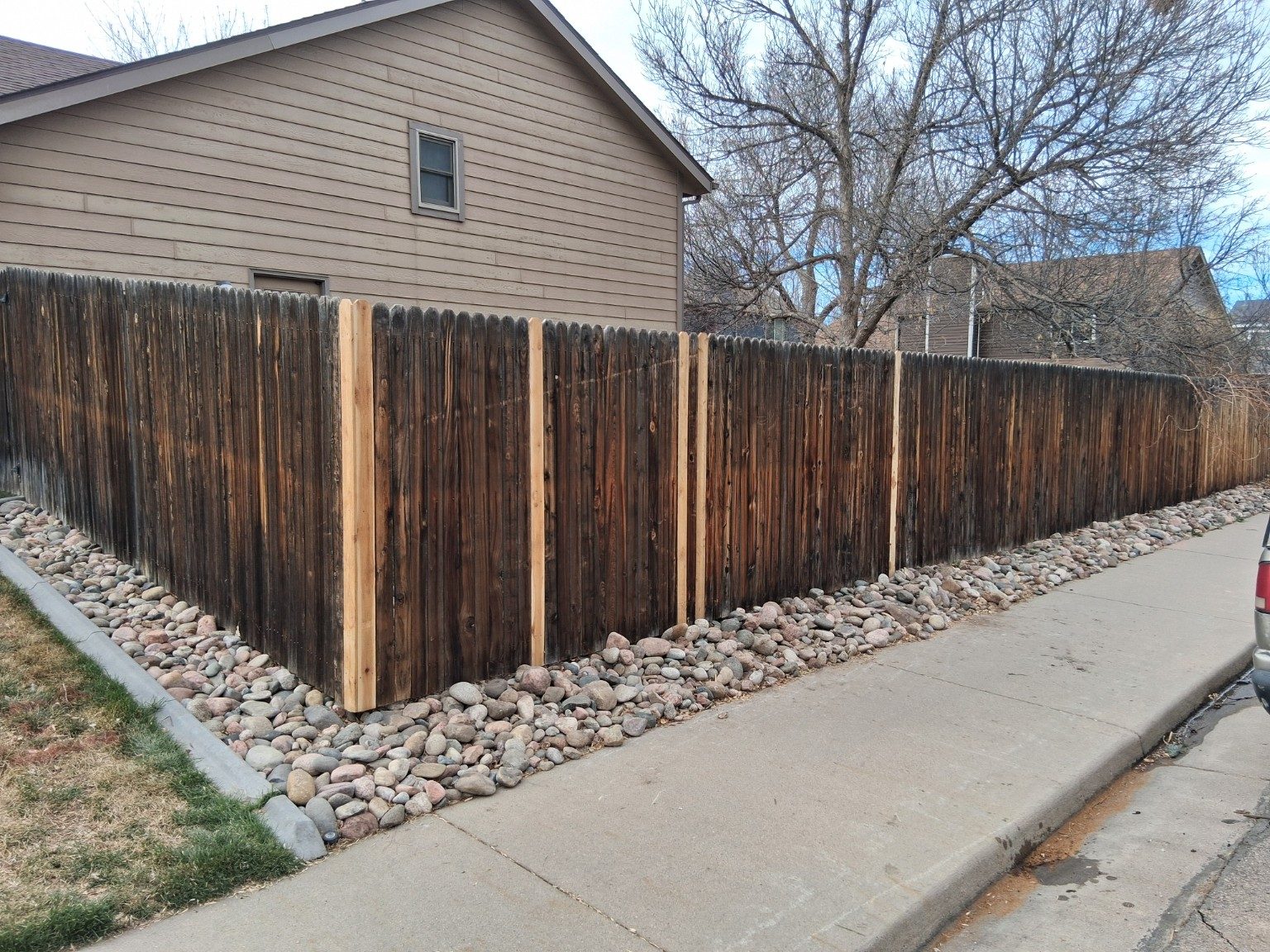 Fence corner and long run